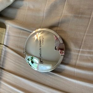 Hello Light Anti-Aging Crème Illuminizer